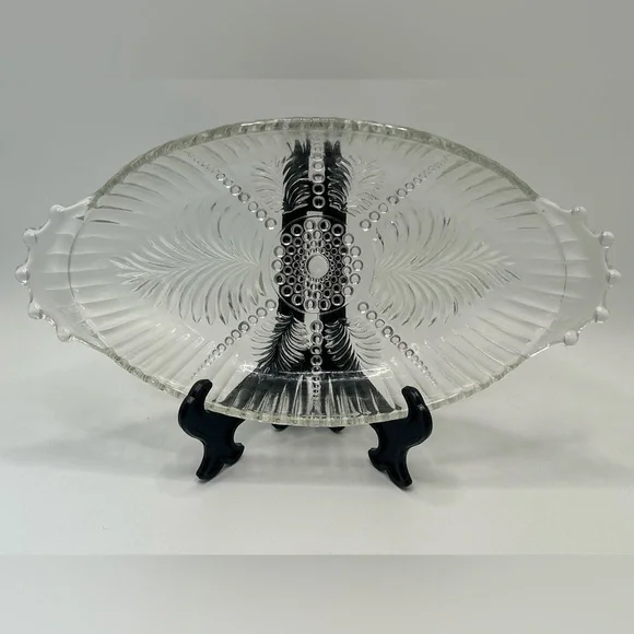 Vintage Anchor Hocking Feather and Pearl Oval Relish Dish - Picture 5 of 5